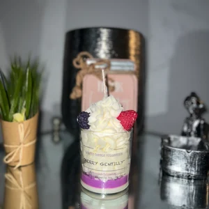 "BERRY GENTILLY CAKE"