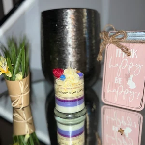 "BERRY GENTILLY CAKE"